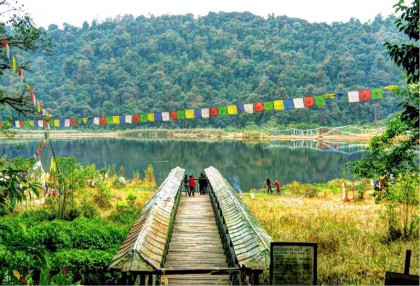 Khecheopalri Lake